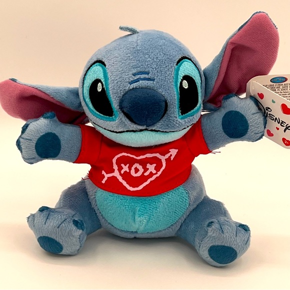 Disney Other - Disney Valentines Day Stitch Plush